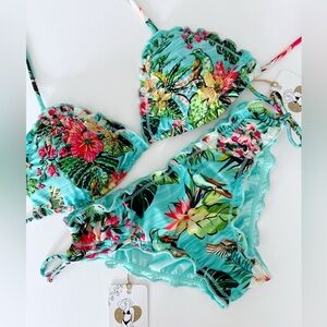 NWT Green Tropical Floral Beaded Embellished Colombian Boho Bikini Swimsuit